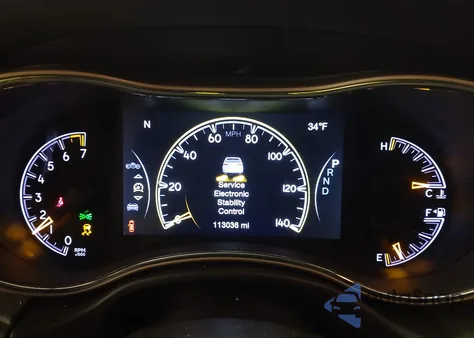 2017 Jeep Grand Cherokee Limited 4X4 z USA, uszkodzony, nr VIN 1C4RJFBG2HC835125